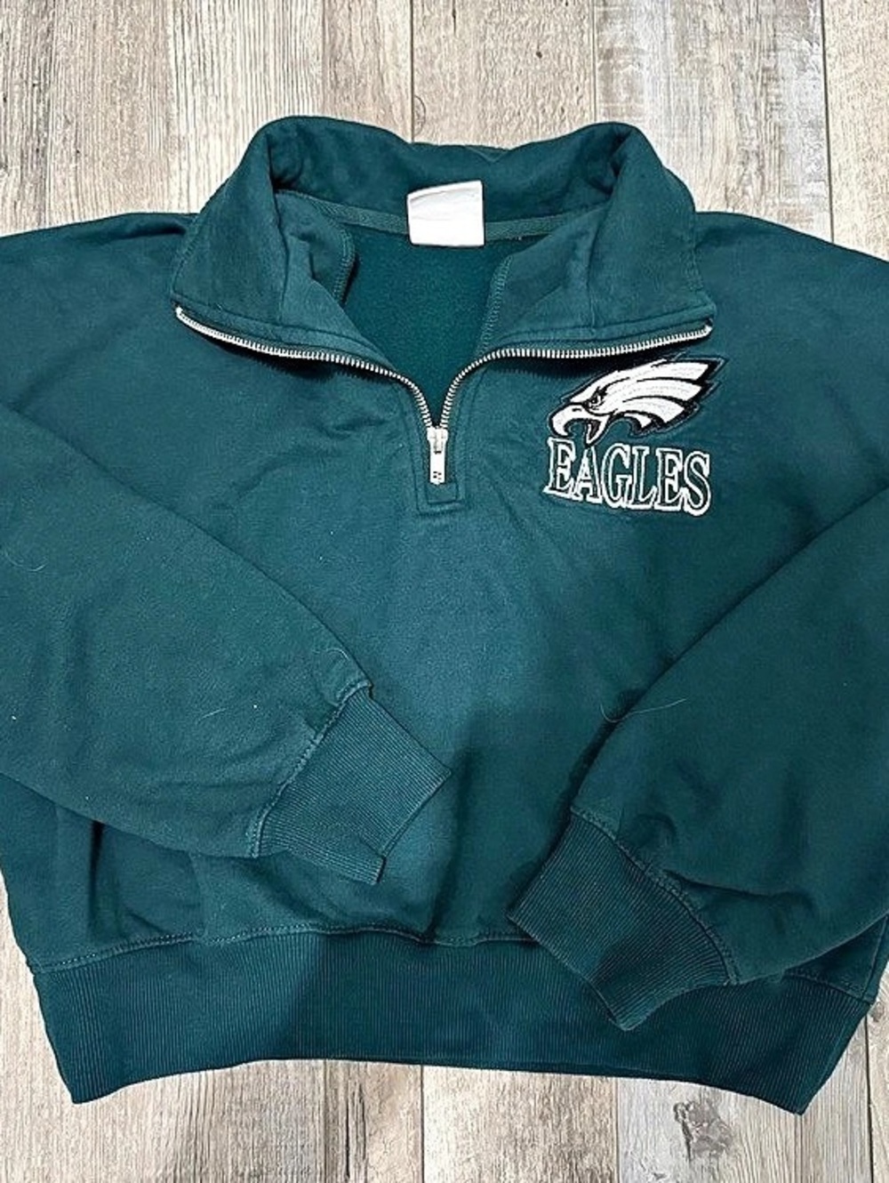 Philadelphia Eagles Quarter Zip cropped sweatshirt